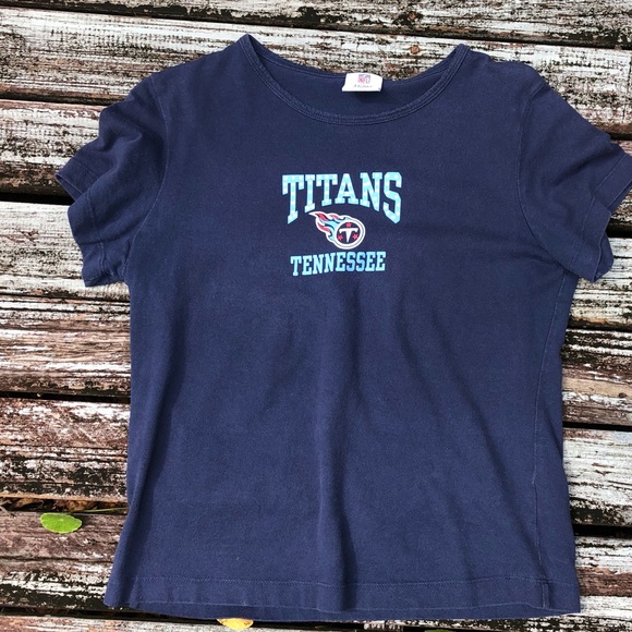 NFL Tops - Tennessee Titians Women's Tee Medium